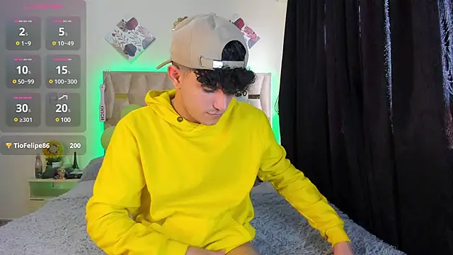 patrick sanzz online show from March 2025 08:28:01 PM