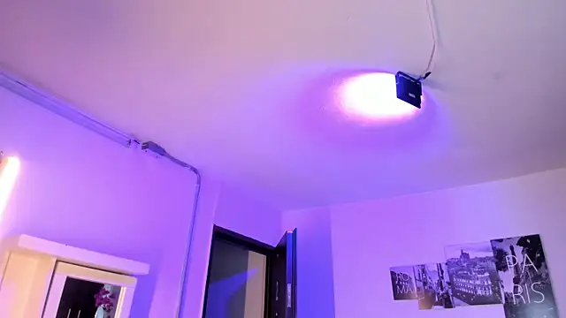 Amy Kiitty  online show from November 2025 12:38:02 PM