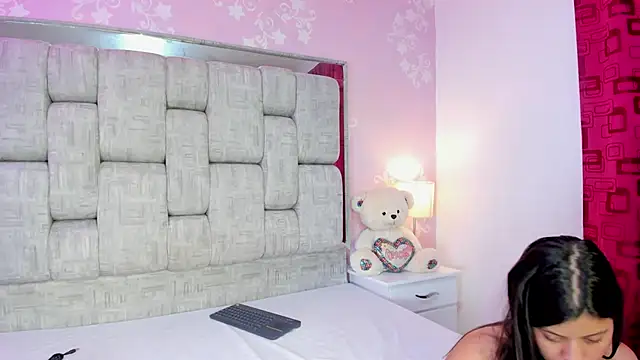 KarinaSimonz online show from March 2026 02:39:02 AM