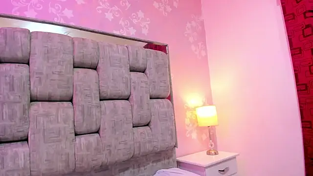 KarinaSimonz online show from April 2026 04:46:01 AM