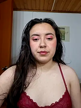 Emi chik online show from June 2026 05:10:01 AM