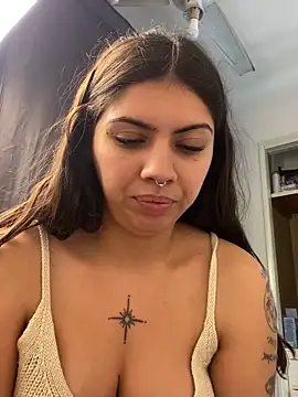 Snapshot of Argentiiniita chatting on October 2025 06:18:02 PM Argentiiniita online show from October 2025 06:18:02 PM