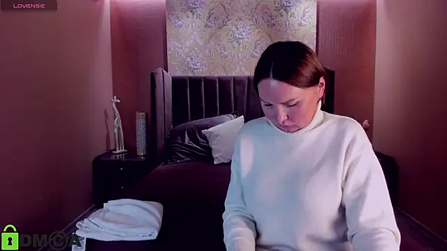 Snapshot of EmmaSparky chatting on February 2025 08:34:02 PM EmmaSparky online show from February 2025 08:34:02 PM