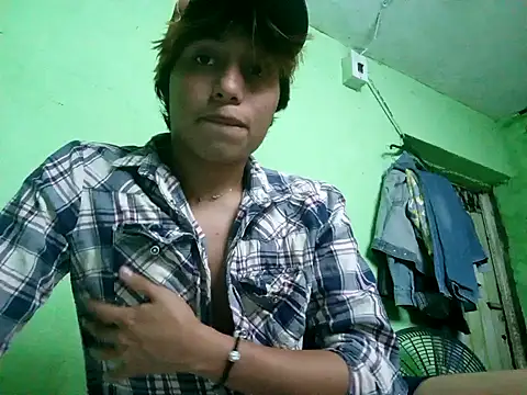 Snapshot of ruygw chatting on December 2024 09:02:02 AM ruygw online show from December 2024 09:02:02 AM