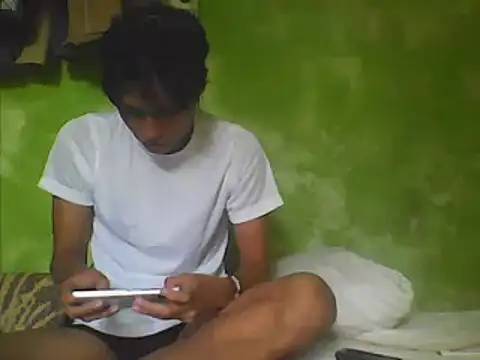 Snapshot of ruygw chatting on February 2025 09:15:01 PM ruygw online show from February 2025 09:15:01 PM