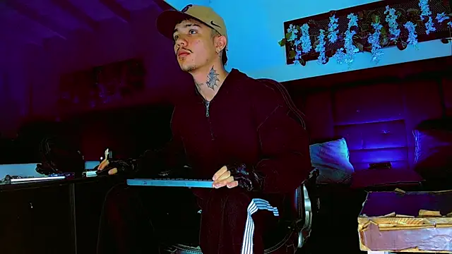 HannibalLester online show from April 2026 03:20:02 AM