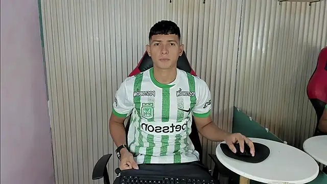 yei-sant online show from November 2025 03:49:02 AM