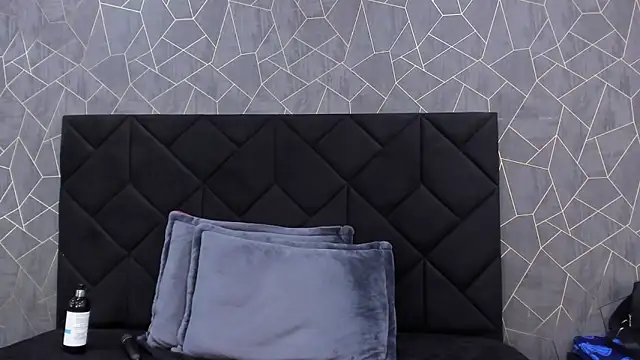 NicoleJonss online show from March 2025 06:16:02 AM