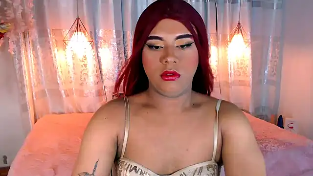 Snapshot of Emili_Roux chatting on February 2025 11:03:01 AM Emili Roux online show from February 2025 11:03:01 AM