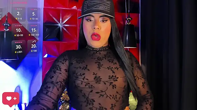 Snapshot of Emili_Roux chatting on October 2025 06:49:02 PM Emili Roux online show from October 2025 06:49:02 PM