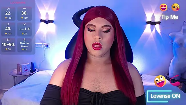 Snapshot of Emili_Roux chatting on December 2025 03:28:02 PM Emili Roux online show from December 2025 03:28:02 PM