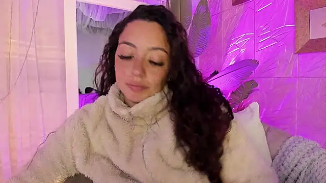 sadashi moon  online show from February 2025 05:19:02 AM