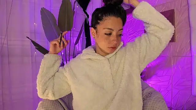 sadashi moon  online show from February 2025 12:41:01 AM