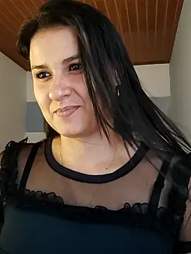 elena jonees online show from February 2025 06:31:02 PM