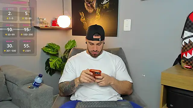 Giorgio-Leone online show from March 2026 12:26:01 AM