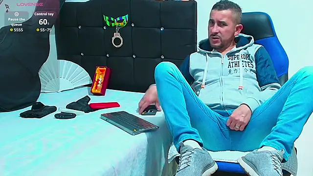 Yeol King online show from November 2025 06:51:02 PM