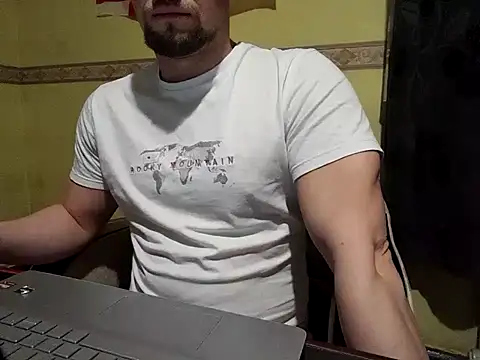 Regularfucker28 online show from March 2025 02:17:02 AM