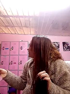 Snapshot of Naiara_Sex_ chatting on March 2025 08:59:01 PM Naiara Sex online show from March 2025 08:59:01 PM