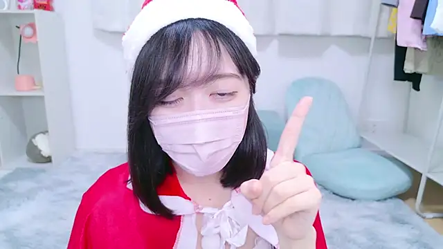 Yurie  online show from December 2024 11:22:01 AM