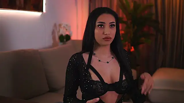 Snapshot of GinaValentinna chatting on March 2025 08:26:02 PM GinaValentinna online show from March 2025 08:26:02 PM