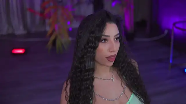 Snapshot of GinaValentinna chatting on September 2025 06:55:02 PM GinaValentinna online show from September 2025 06:55:02 PM