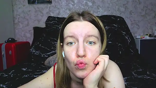 Snapshot of Baiambel_Mi chatting on November 2025 03:35:01 PM Baiambel Mi online show from November 2025 03:35:01 PM