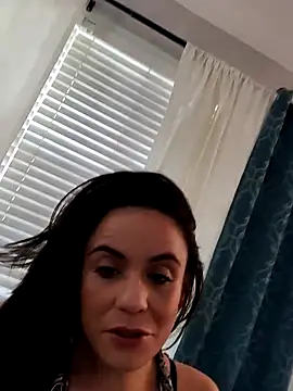 cherrypoptart12 online show from November 2025 09:39:01 PM