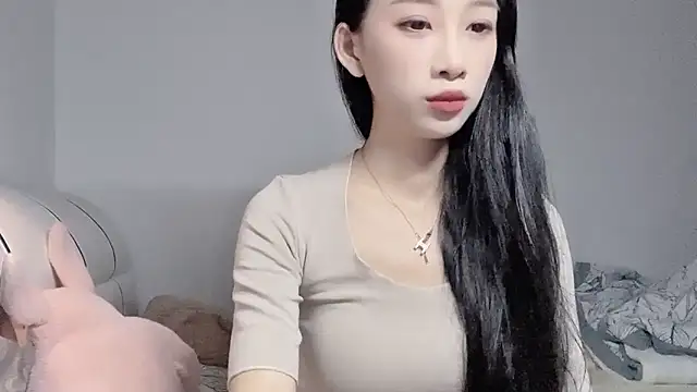 Snapshot of Lili-2 chatting on June 2026 02:21:02 PM Lili-2 online show from June 2026 02:21:02 PM