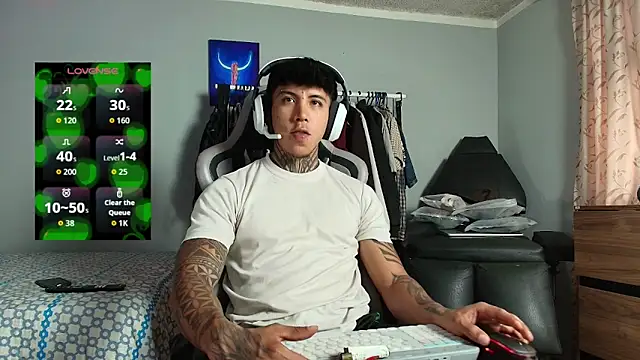 Nickhot0609 online show from March 2026 09:44:02 PM