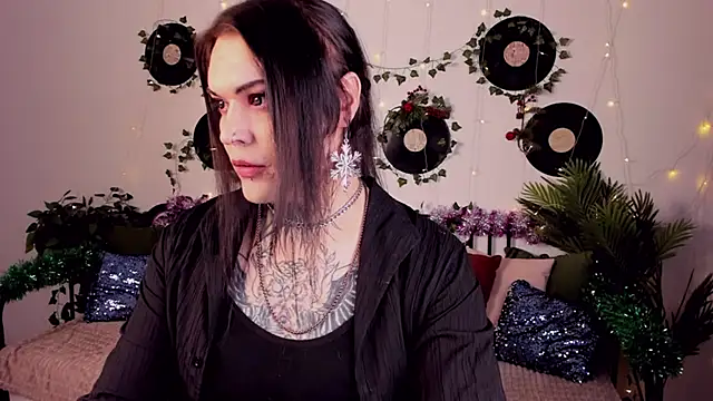 EvanEdie online show from December 2024 10:32:01 AM