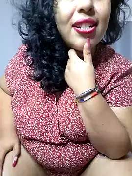 Leslyrosa online show from February 2025 11:21:02 PM
