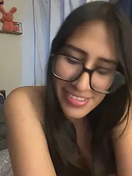 Snapshot of AleFantasy0001 chatting on November 2025 05:21:01 AM AleFantasy0001 online show from November 2025 05:21:01 AM