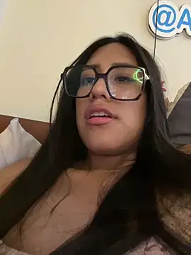 Snapshot of AleFantasy0001 chatting on December 2025 05:55:02 PM AleFantasy0001 online show from December 2025 05:55:02 PM