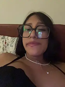 AleFantasy0001 online show from March 2026 07:15:01 AM