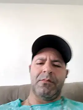 Marciogrei online show from November 2025 07:25:01 PM