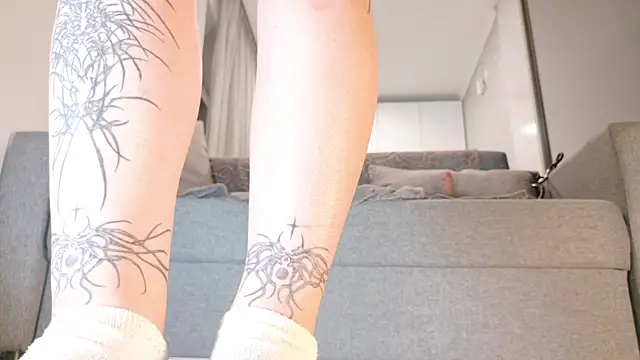 Snapshot of Yuriko_May chatting on October 2025 04:18:02 PM Yuriko May online show from October 2025 04:18:02 PM