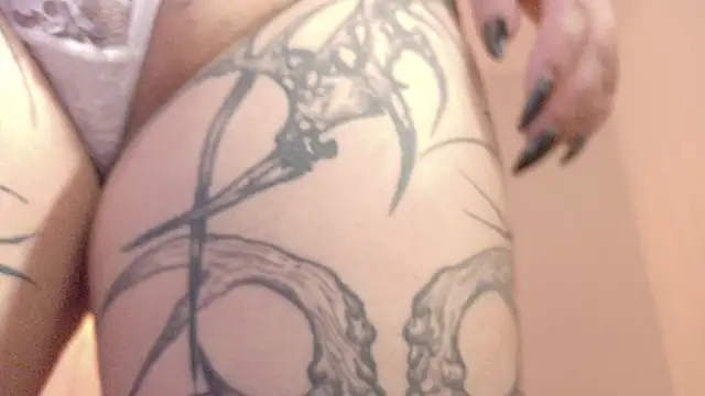 Yuriko May online show from March 2026 09:25:01 AM