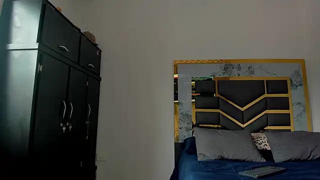 Snapshot of MattDevon chatting on September 2025 12:49:02 PM MattDevon online show from September 2025 12:49:02 PM