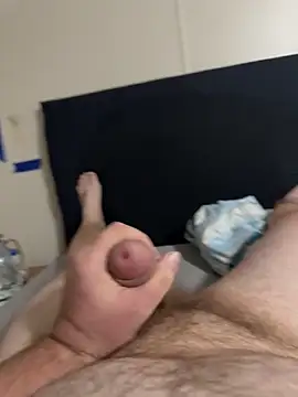 Trucker05 online show from December 2025 02:39:01 AM