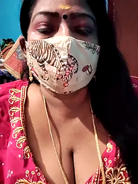 Snapshot of maniisha chatting on February 2026 06:40:02 AM maniisha online show from February 2026 06:40:02 AM