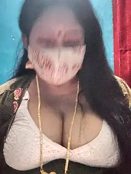 Snapshot of maniisha chatting on February 2026 08:18:01 AM maniisha online show from February 2026 08:18:01 AM