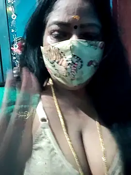 Snapshot of maniisha chatting on February 2026 08:24:01 AM maniisha online show from February 2026 08:24:01 AM