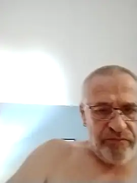 Snapshot of geilerschwanz64 chatting on October 2025 09:37:01 AM geilerschwanz64 online show from October 2025 09:37:01 AM