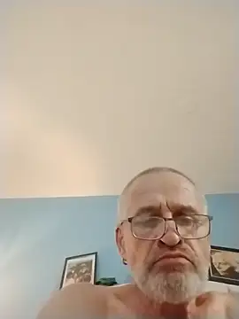 Snapshot of geilerschwanz64 chatting on November 2025 02:47:02 AM geilerschwanz64 online show from November 2025 02:47:02 AM