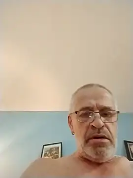 Snapshot of geilerschwanz64 chatting on December 2025 09:03:01 AM geilerschwanz64 online show from December 2025 09:03:01 AM