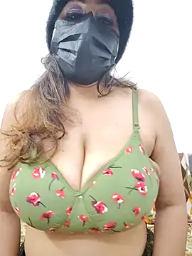 Snapshot of XXHOTSEX69 chatting on February 2025 12:12:01 PM XXHOTSEX69 online show from February 2025 12:12:01 PM