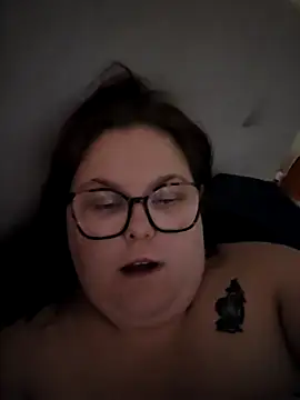 Tallulah-mae-xoxox online show from November 2025 01:20:01 PM