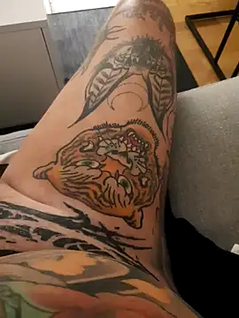 Snapshot of tattooedtwc chatting on March 2026 08:59:02 PM tattooedtwc online show from March 2026 08:59:02 PM