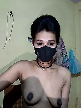 Snapshot of Hoty_girl_143 chatting on February 2025 01:44:02 AM Hoty girl 143 online show from February 2025 01:44:02 AM