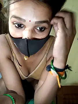 Snapshot of Hoty_girl_143 chatting on February 2025 04:51:02 AM Hoty girl 143 online show from February 2025 04:51:02 AM